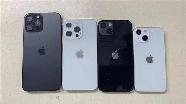 Apple iPhone 13